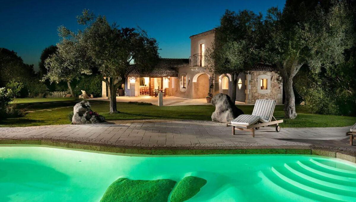 Country House For Rent San Pantaleo Sardinia (italy)