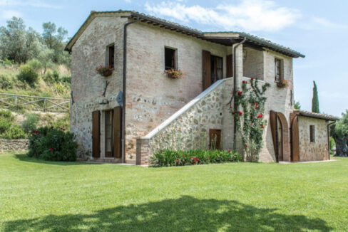 Casale For Sale Montepulciano Tuscany