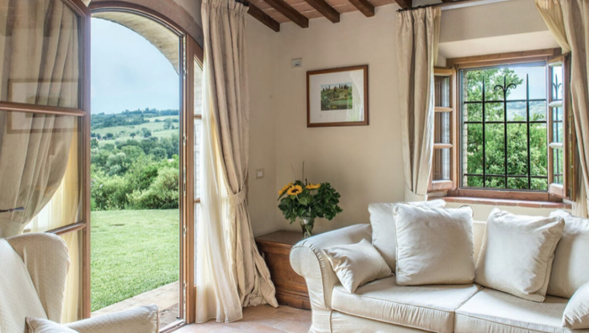 Casale For Sale Montepulciano Tuscany