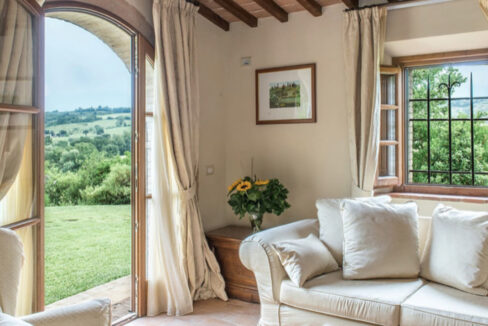 Casale For Sale Montepulciano Tuscany