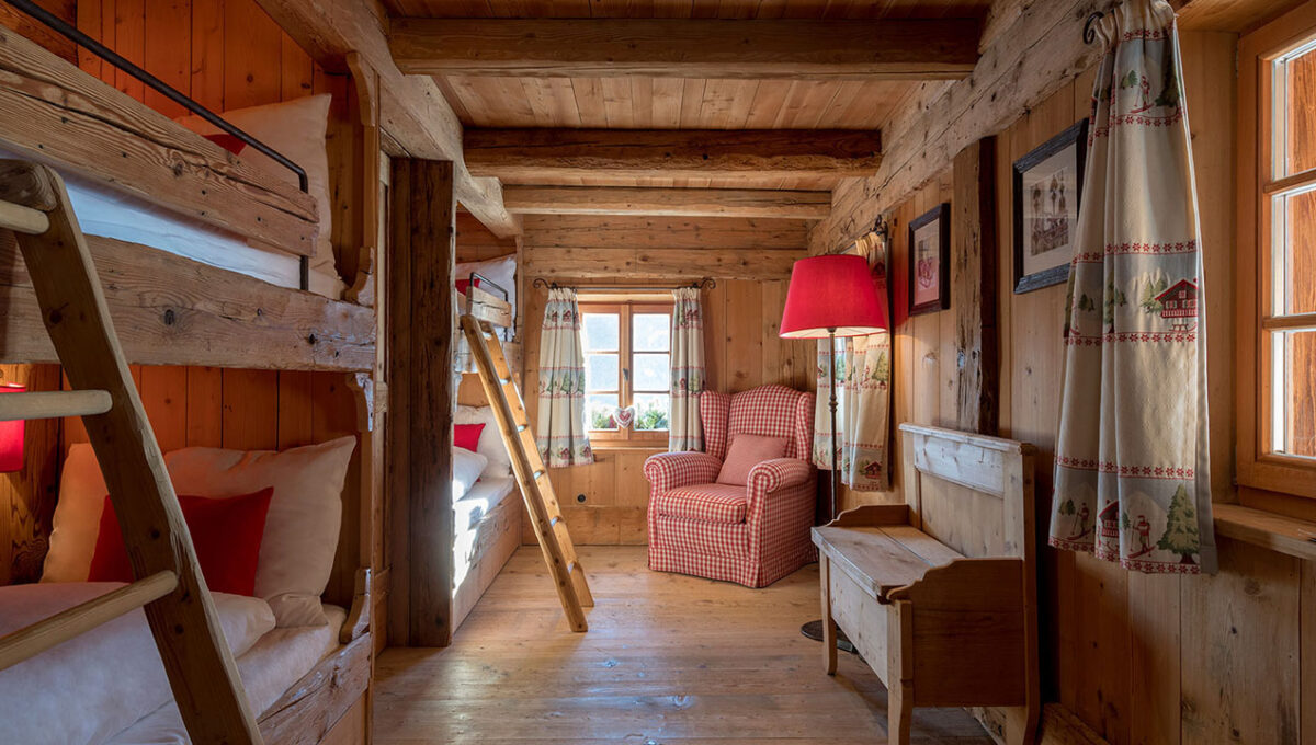 Chalet Dolomites Luxury Rent Brunico Italy