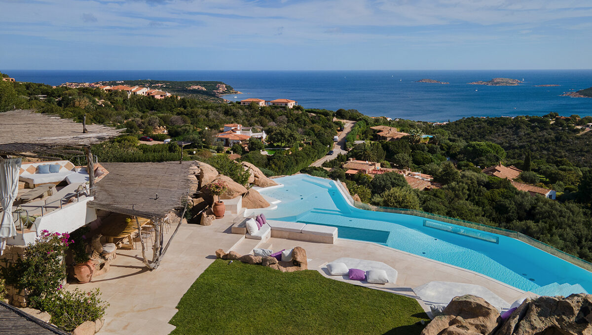 Villa Le Grotte For Rent Porto Cervo Sardinia (italy)