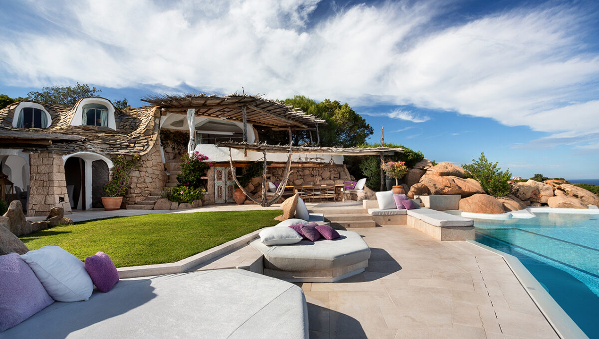 Villa Le Grotte For Rent Porto Cervo Sardinia (italy)