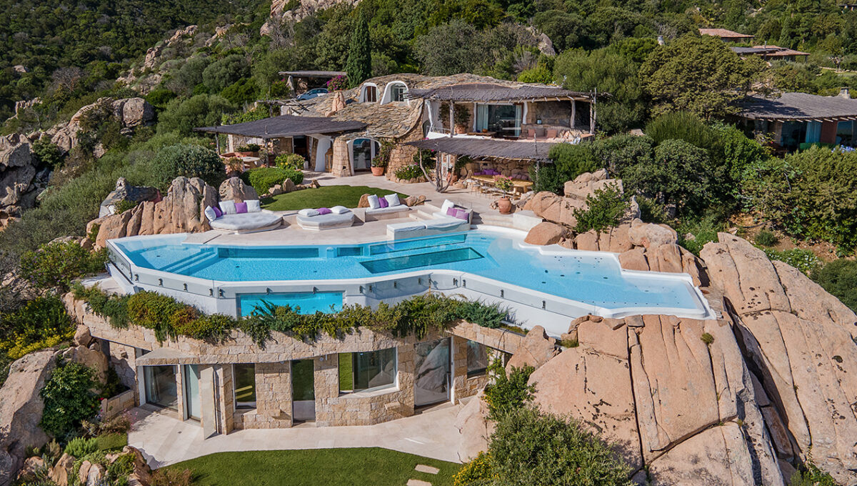 Villa Le Grotte For Rent Porto Cervo Sardinia (italy)