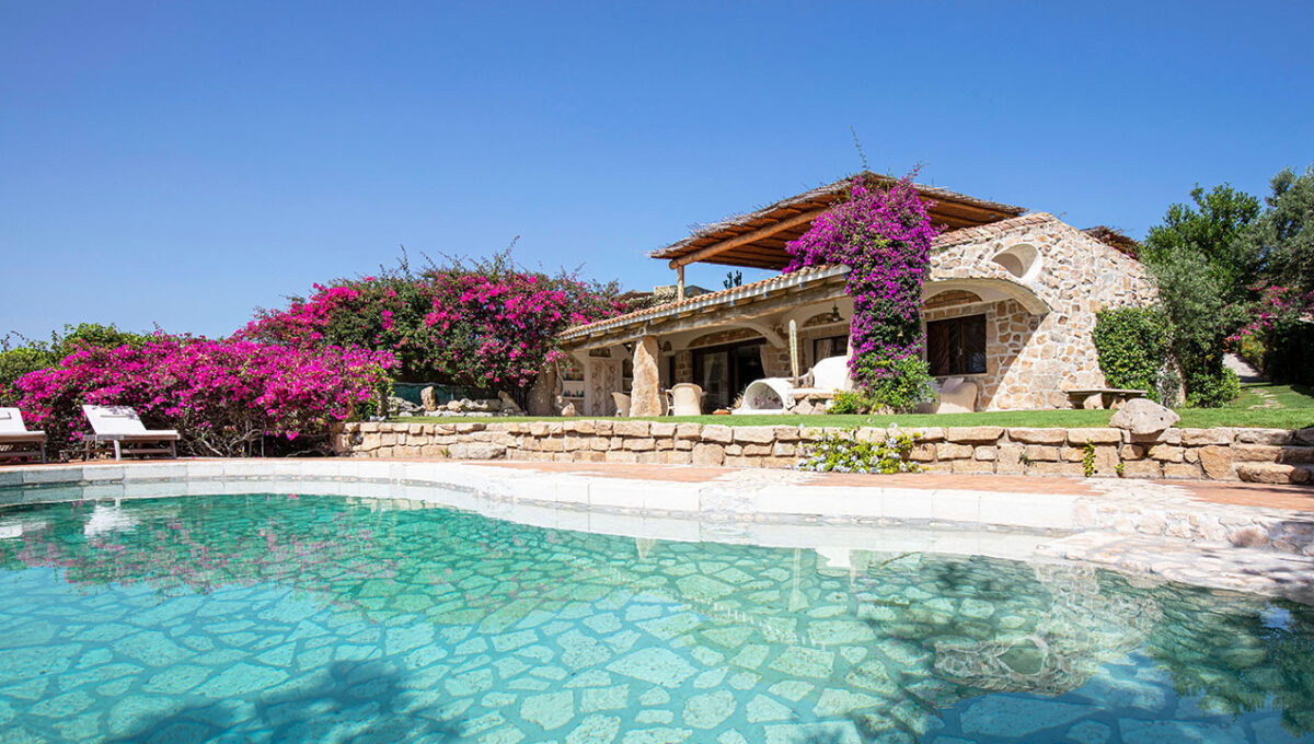 Villa Zemira For Rent Pevero Golf Sardinia (italy)