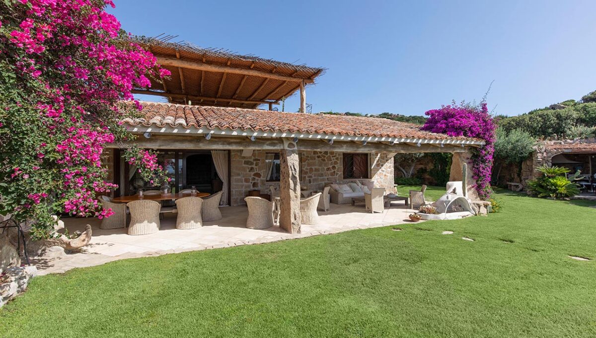 Villa Zemira For Rent Pevero Golf Sardinia (italy)