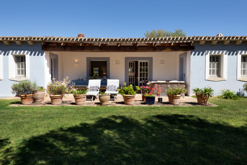 Villa La Sasima For Rent San Pantaleo Sardinia (italy)