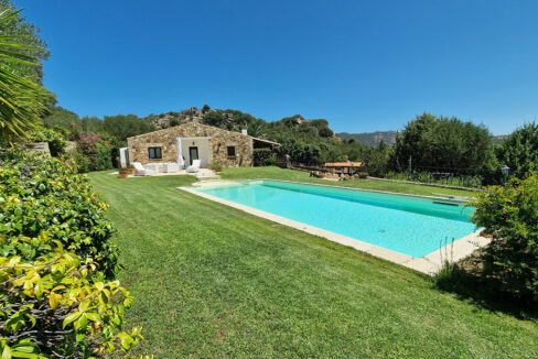 Villa Stazzu Mandorlo For Sale Sardinia (italy) (18)