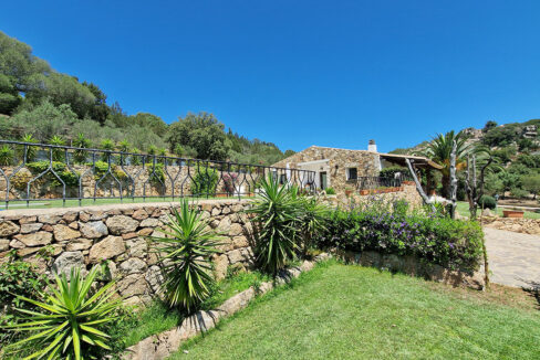 Villa Stazzu Mandorlo For Sale Sardinia (italy) (19)