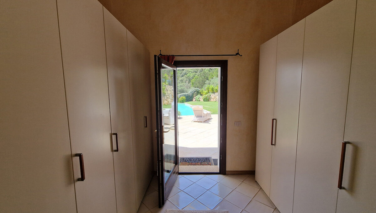 Villa Stazzu Mandorlo For Sale Sardinia (italy) (8)